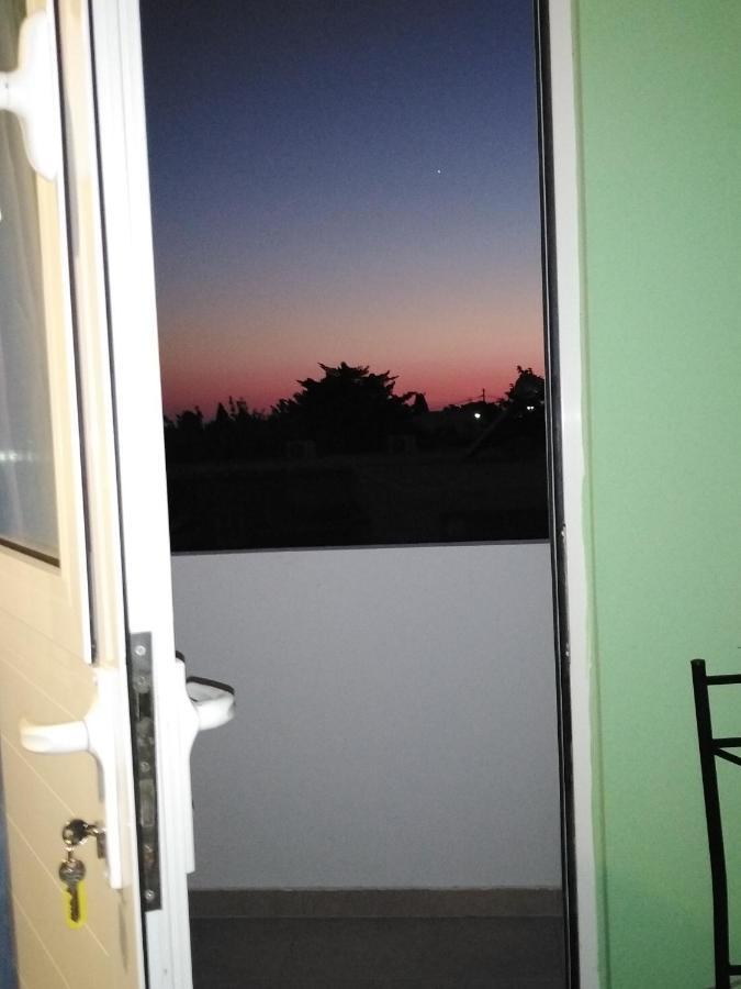Vicky'S Apartment Near To The Airport Ολόκληρο Διαμέρισμα Antimachia Luaran gambar