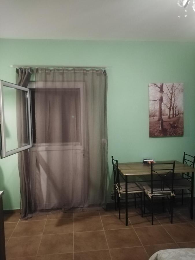 Vicky'S Apartment Near To The Airport Ολόκληρο Διαμέρισμα Antimachia Luaran gambar